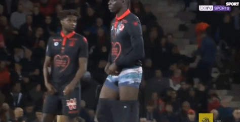 足球巴萨新星闪耀西甲，媒体：未来属于他