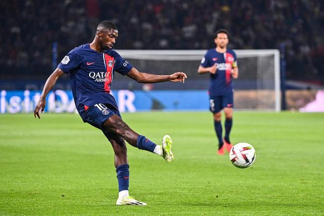 大巴黎锋线迎集体爆发 1隐患或致红军客场难胜（巴黎锋线全面复苏 一隐忧恐令红军客场难取胜）