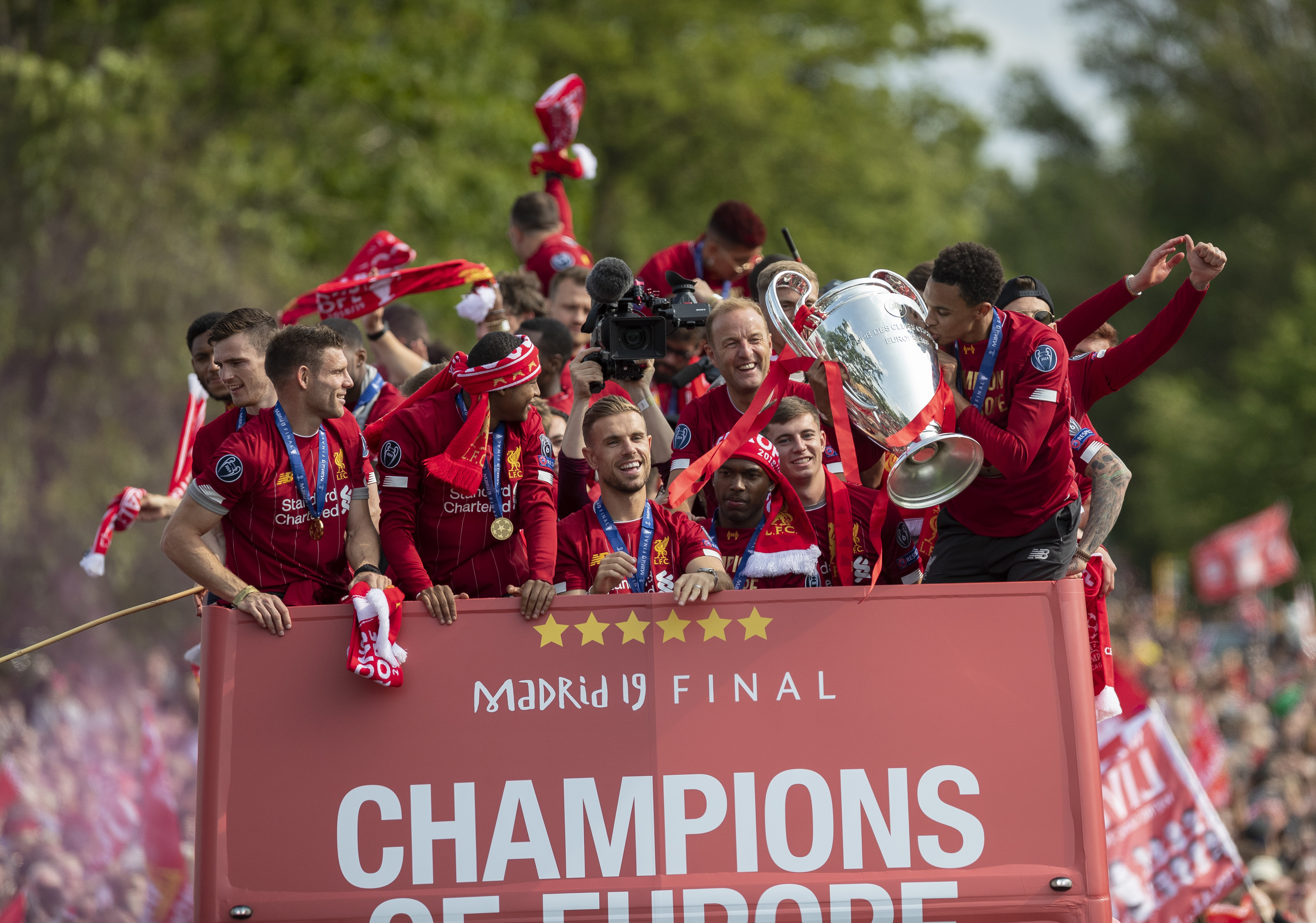 博主：国安新来的体育总监曾长期任职于拜仁，李明去留未知