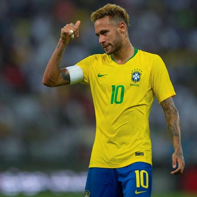 特巴斯抨击皇马：曾反对迈阿密赛，今却敞开伯纳乌迎接NFL（特巴斯指责皇马：曾反对迈阿密赛，如今却在伯纳乌拥抱NFL）