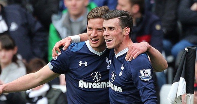 中超比赛亮点：上海海港绝杀山东泰山,