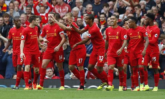 斯拉维亚主帅：我们让阿森纳踢得很艰难，但球队犯了致命失误