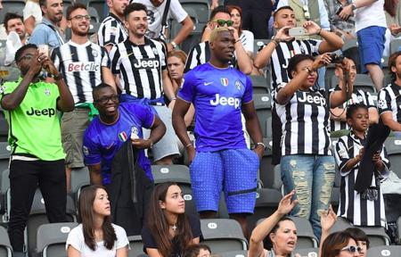 防守能力惊艳！火箭侧翼新援虽无三分命中依然稳健贡献