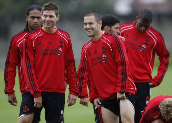 姆巴佩妙传卡马文加破门！皇马客场2-0领先毕巴，中场前关键进球打懵对手