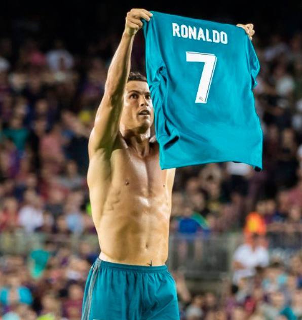 椰子：踢后卫让库普恢复信心；DV9受伤是戴维和奥蓬达的机会