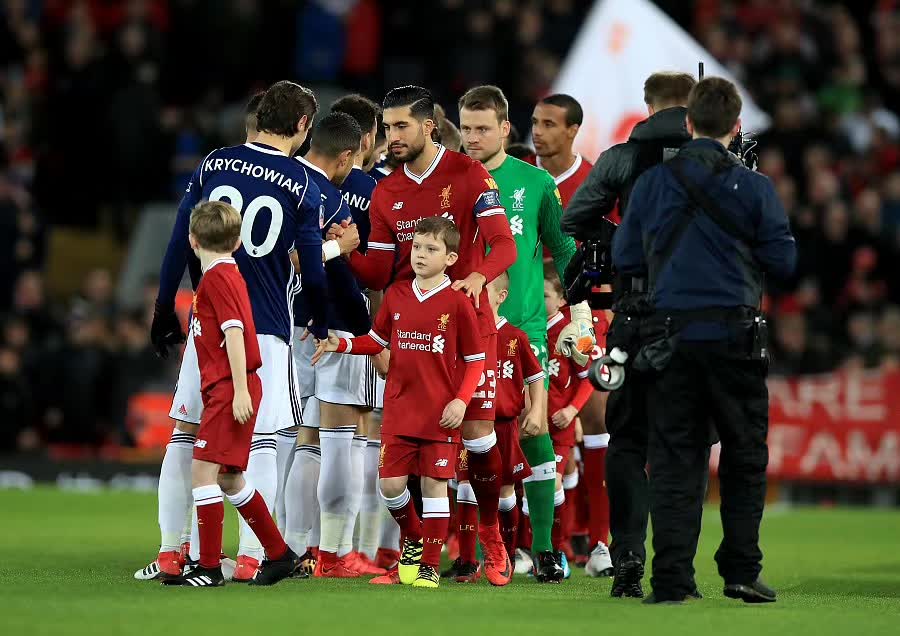 周末战巴萨！国王杯赛后一瘸一拐，安东尼：放心，有时间恢复