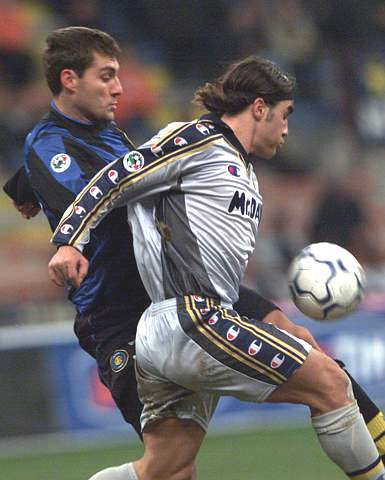 自2022年3月以来，罗马首次取得欧战客场两连胜